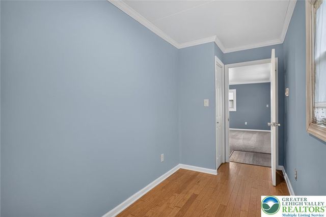 309 Stelko Avenue, Lopatcong, NJ 08865