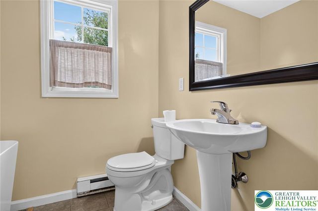 309 Stelko Avenue, Lopatcong, NJ 08865