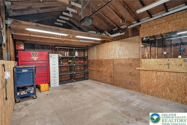 309 Stelko Avenue, Lopatcong, NJ 08865