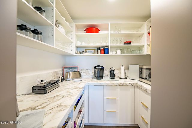 7141 E Rancho Vista Drive 6008, Scottsdale, AZ 85251