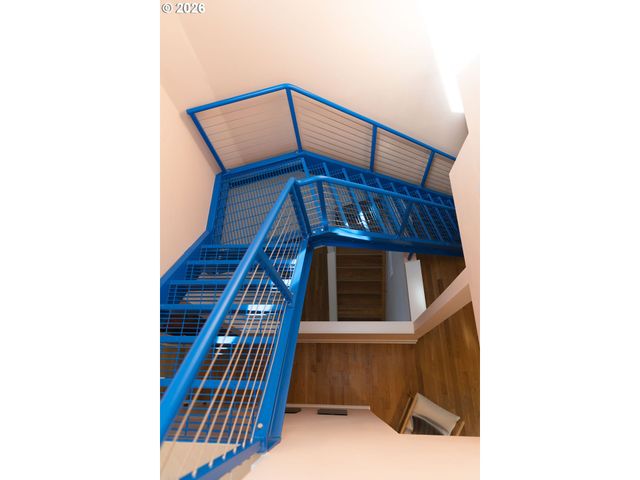 515 Nw ALBEMARLE Ter, Portland, OR 97210