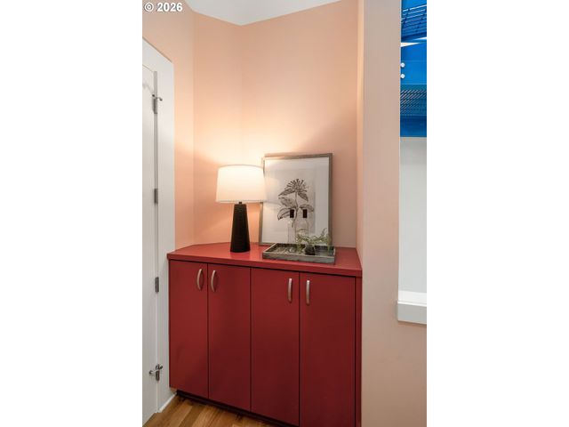 515 Nw ALBEMARLE Ter, Portland, OR 97210