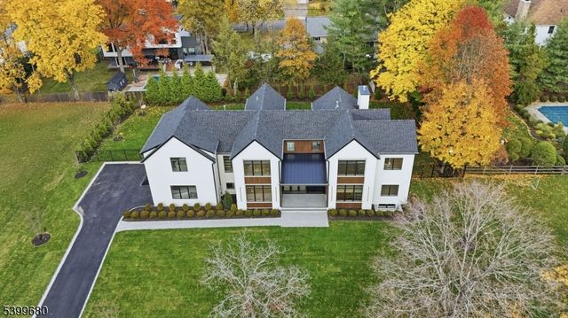 12 Irene Ct, Demarest Boro, NJ 07627