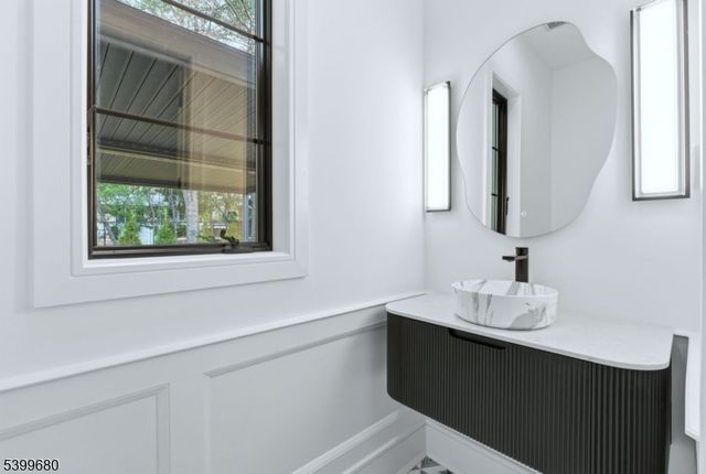 12 Irene Ct, Demarest Boro, NJ 07627