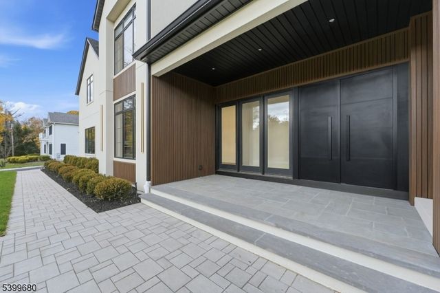 12 Irene Ct, Demarest Boro, NJ 07627