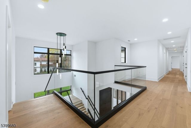 12 Irene Ct, Demarest Boro, NJ 07627