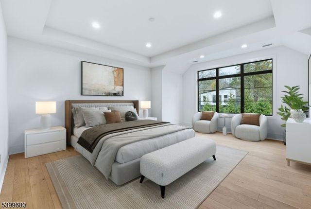 12 Irene Ct, Demarest Boro, NJ 07627