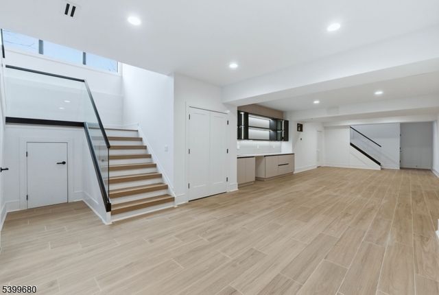 12 Irene Ct, Demarest Boro, NJ 07627