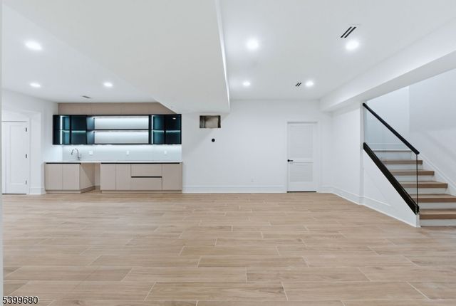 12 Irene Ct, Demarest Boro, NJ 07627