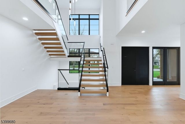 12 Irene Ct, Demarest Boro, NJ 07627