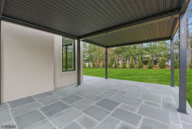 12 Irene Ct, Demarest Boro, NJ 07627