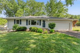 1111 Edgewater Avenue, Arden Hills, MN 55112