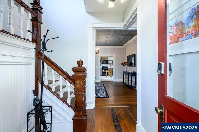 206 NE 10th St, Mcminnville, OR 97128