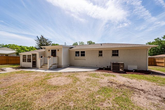 1288 Marvin Avenue, Charleston, SC 29407