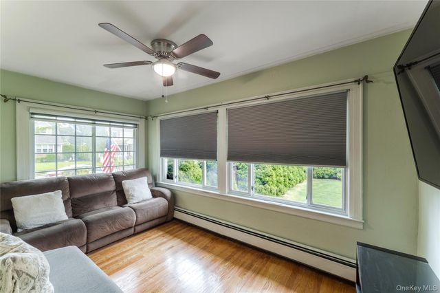 2258 2nd Street, East Meadow, NY 11554