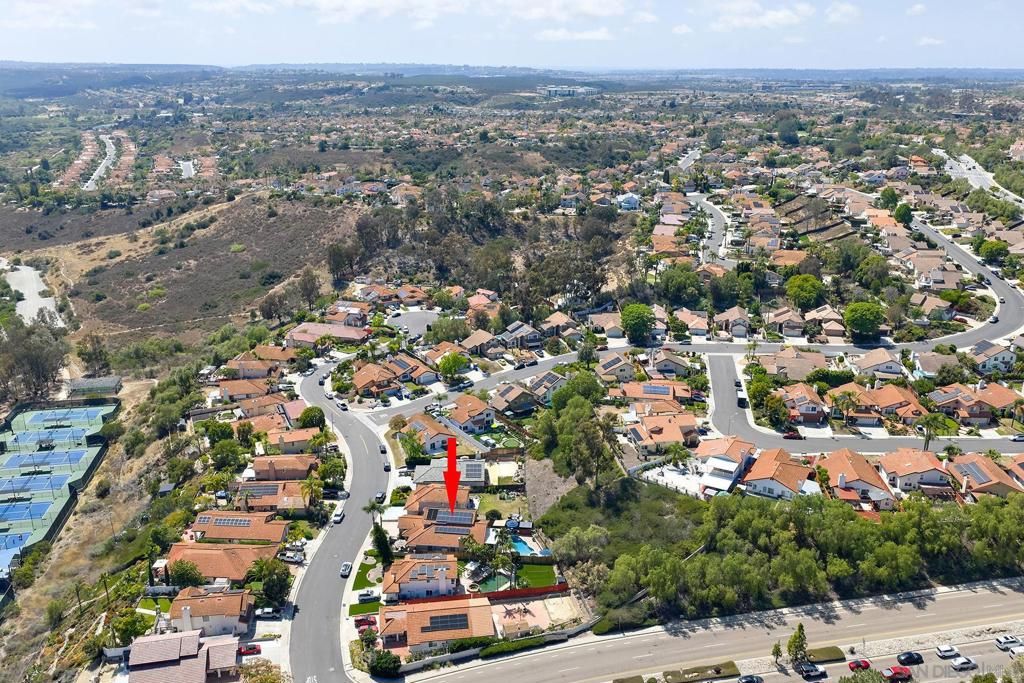 Image 51 of property listing at 9176 Truman St, San Diego, CA 92129