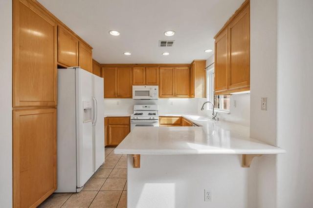 100 Santa Ines Street, San Pablo, CA 94806