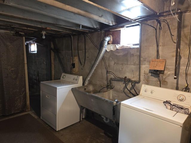 314 Roosevelt Avenue, Beloit, WI 53511