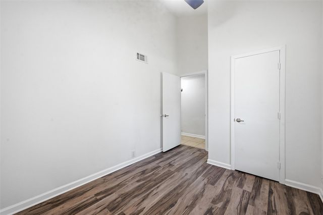 2879 Elsinor Drive, Fort Worth, TX 76116