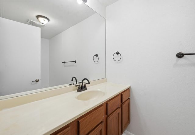 2879 Elsinor Drive, Fort Worth, TX 76116