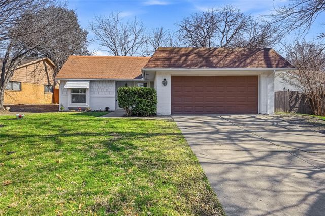 2879 Elsinor Drive, Fort Worth, TX 76116