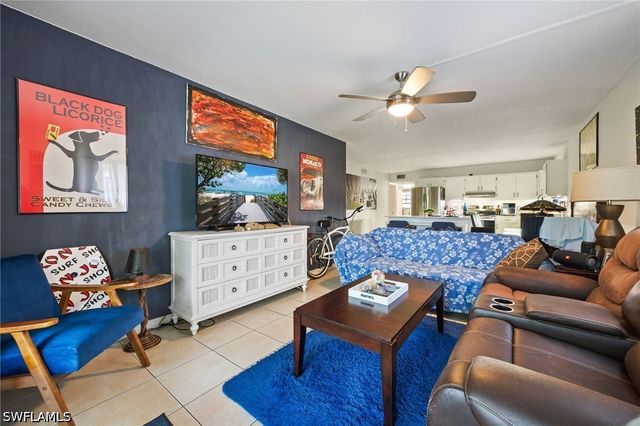 4300 Gulfstream DR 1C, Naples, FL 34112