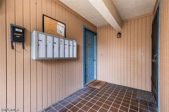 4300 Gulfstream DR 1C, Naples, FL 34112