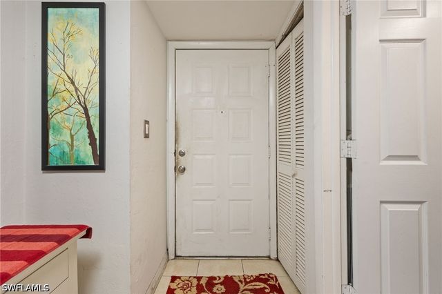 4300 Gulfstream DR 1C, Naples, FL 34112