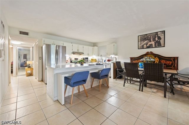 4300 Gulfstream DR 1C, Naples, FL 34112