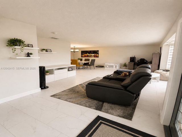209 SW 42nd Street 209, Cape Coral, FL 33914
