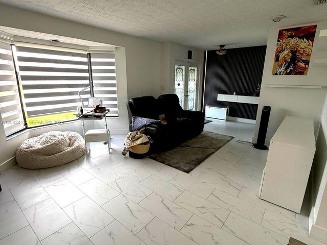 209 SW 42nd Street 209, Cape Coral, FL 33914