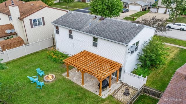 20558 S Graceland Lane, Frankfort, IL 60423