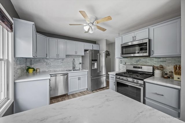 20558 S Graceland Lane, Frankfort, IL 60423