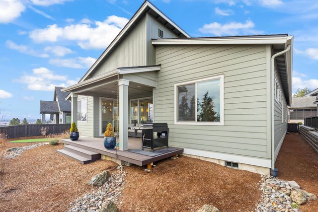 3038 NW Butte View Drive, Bend, OR 97703