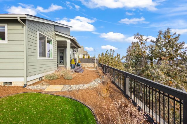 3038 NW Butte View Drive, Bend, OR 97703