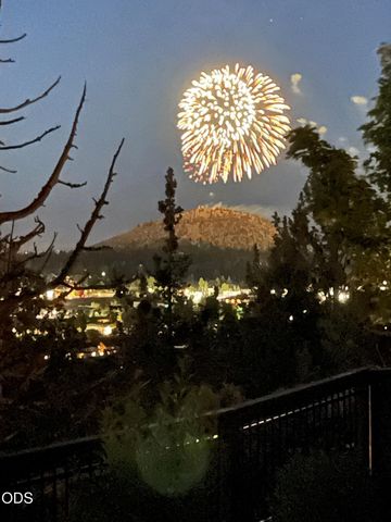 3038 NW Butte View Drive, Bend, OR 97703