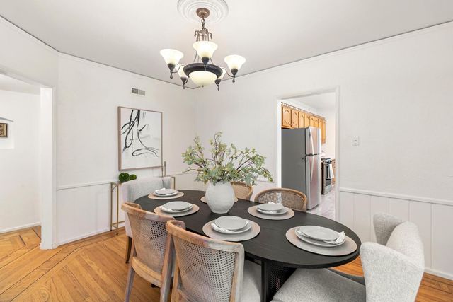 1929 7th Ave, Sacramento, CA 95818