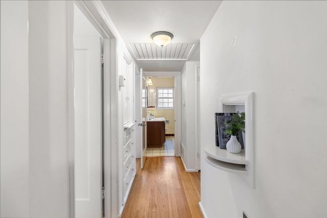 1929 7th Ave, Sacramento, CA 95818