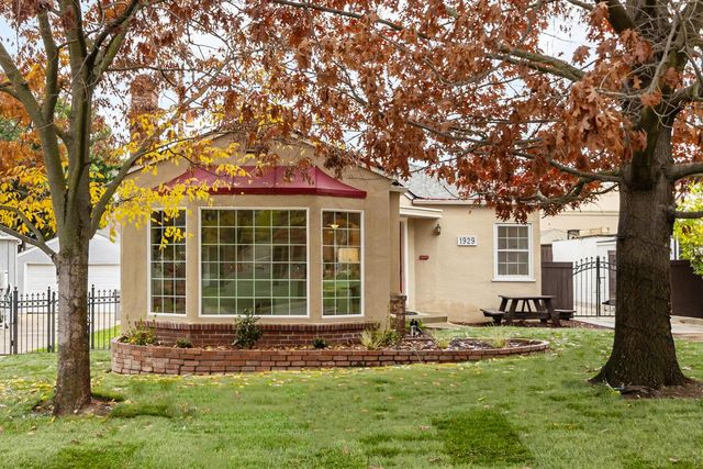 1929 7th Ave, Sacramento, CA 95818