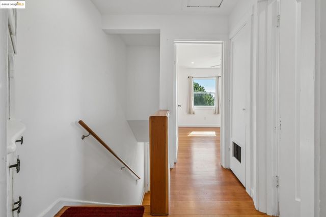 137 Collins St, Richmond, CA 94801