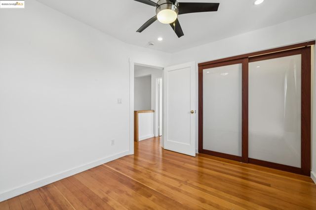 137 Collins St, Richmond, CA 94801