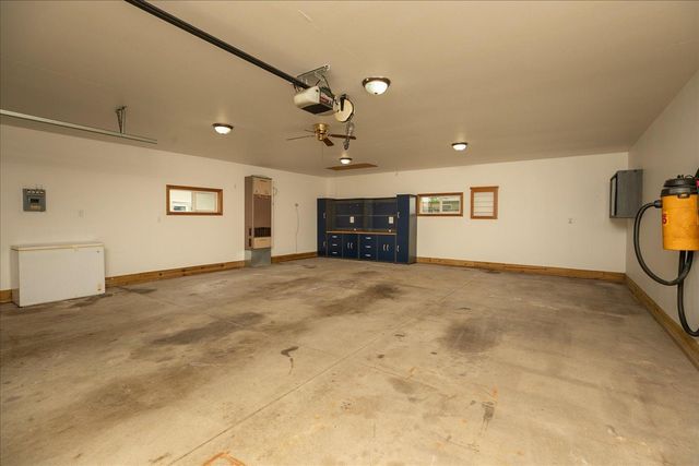 105 4th St NW, Kasson, MN 55944