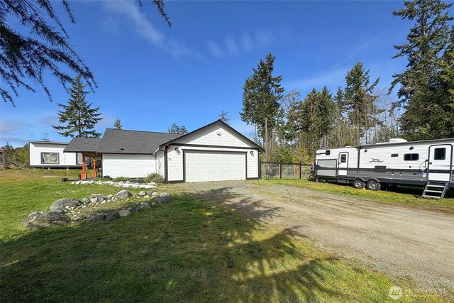 10 Gretas Place, Sequim, WA 98382