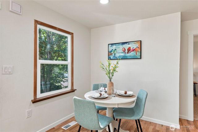 1527 Bloomington Avenue, Bremerton, WA 98312