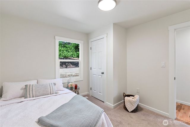 1527 Bloomington Avenue, Bremerton, WA 98312