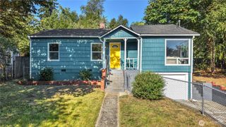 1527 Bloomington Avenue, Bremerton, WA 98312