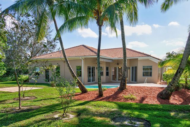 15601 SW 15th Street, Davie, FL 33326