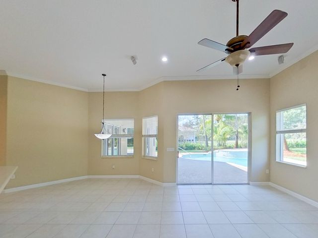 15601 SW 15th Street, Davie, FL 33326
