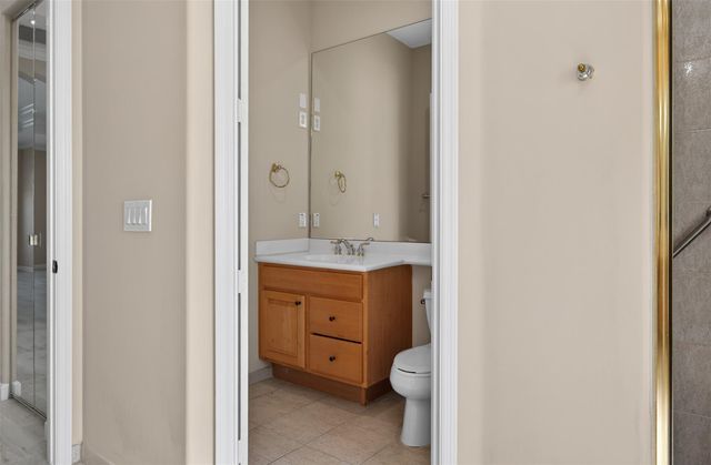 15601 SW 15th Street, Davie, FL 33326