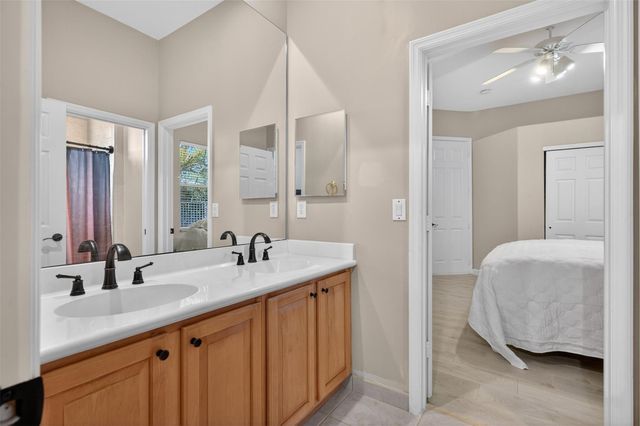 15601 SW 15th Street, Davie, FL 33326